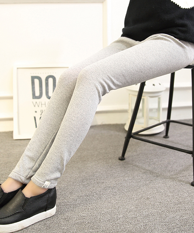 ElevéWarm™ Maternity Leggings