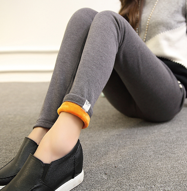 ElevéWarm™ Maternity Leggings